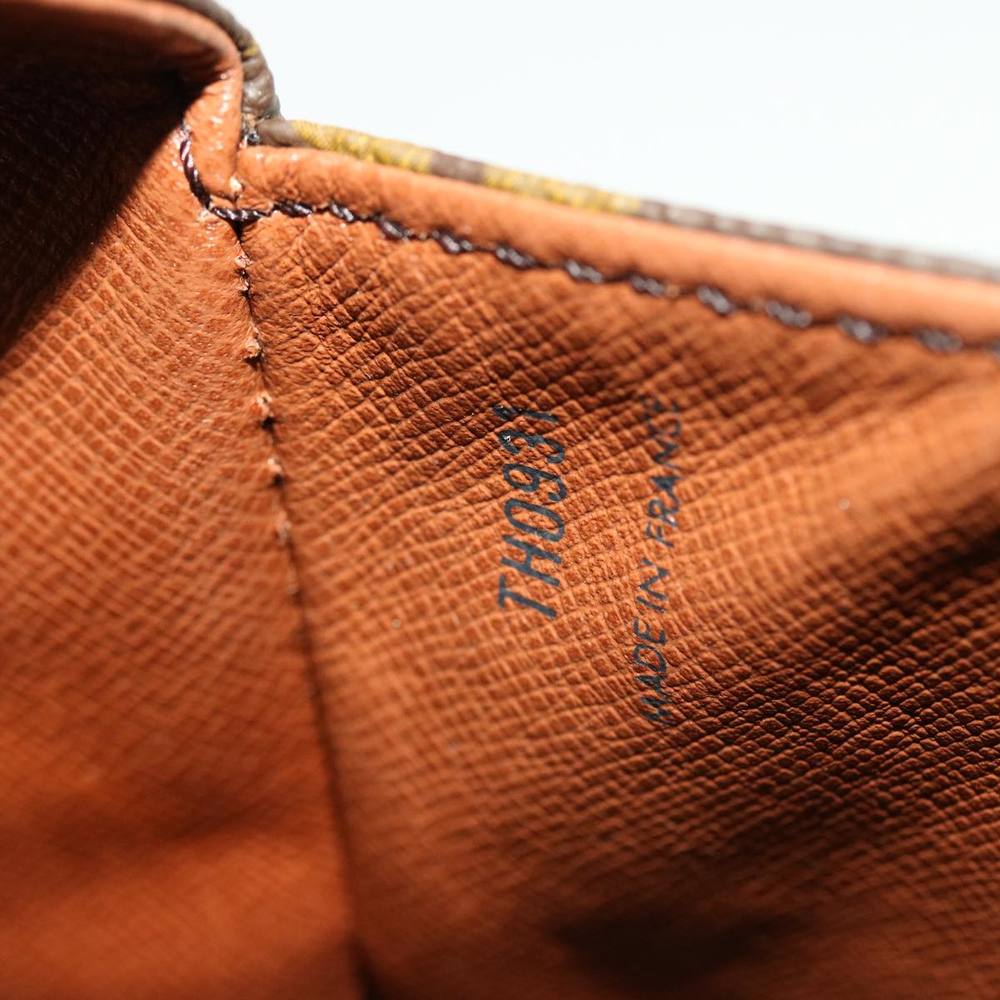 LOUIS VUITTON Monogram Saint Cloud GM Shoulder Bag M51242 LV Auth 43454 - Picture 12 of 16